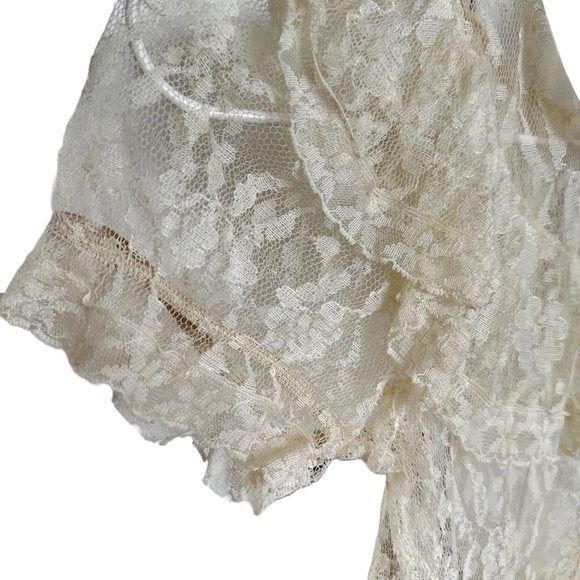 🗝️VINTAGE LACE DRESS 5T / 6 IVORY TIERED TURN OF THE CENTURY🗝️ - Picture 8 of 10